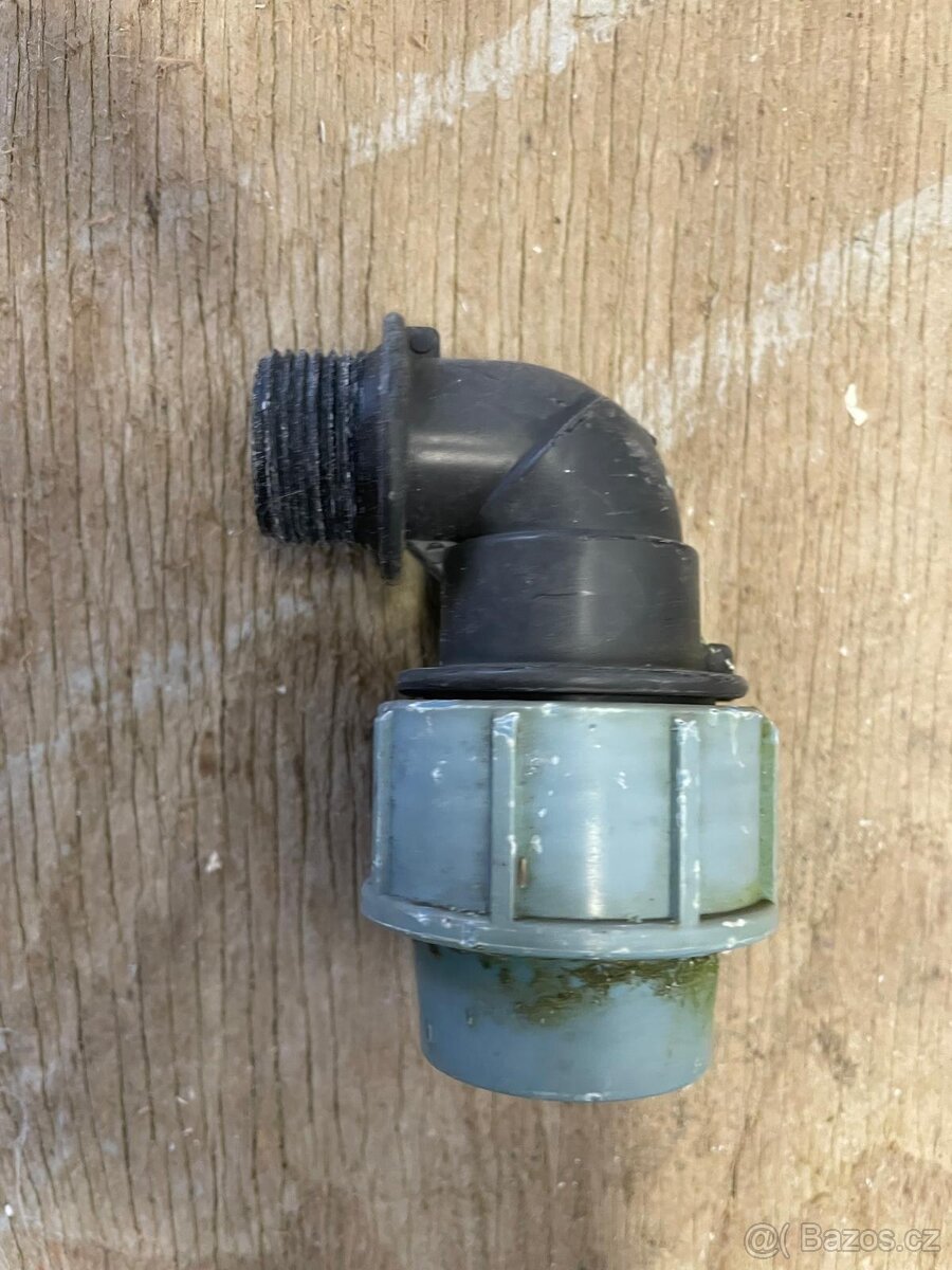 PE/PPS 25 spojky - 9