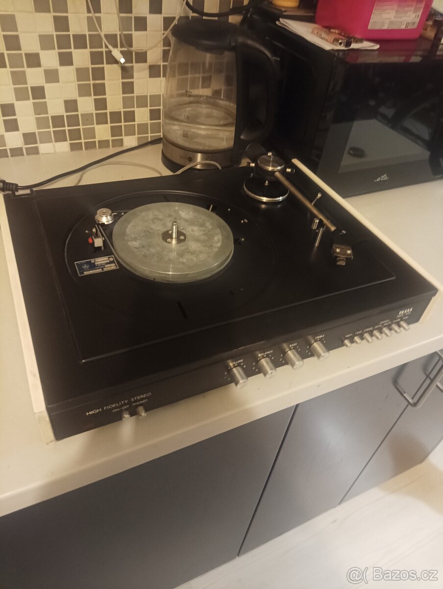 Gramofon Tesla NZC-420 - 9