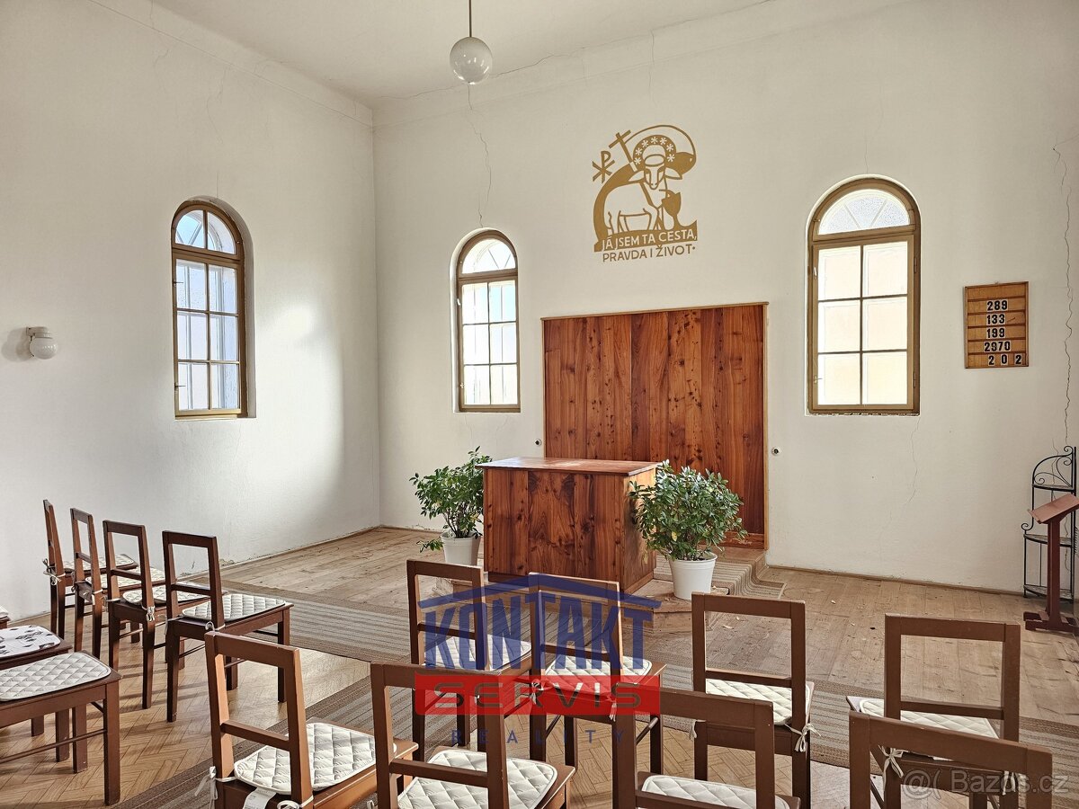 Historická budova s potenciálem přeměny na moderní rodinný d - 9