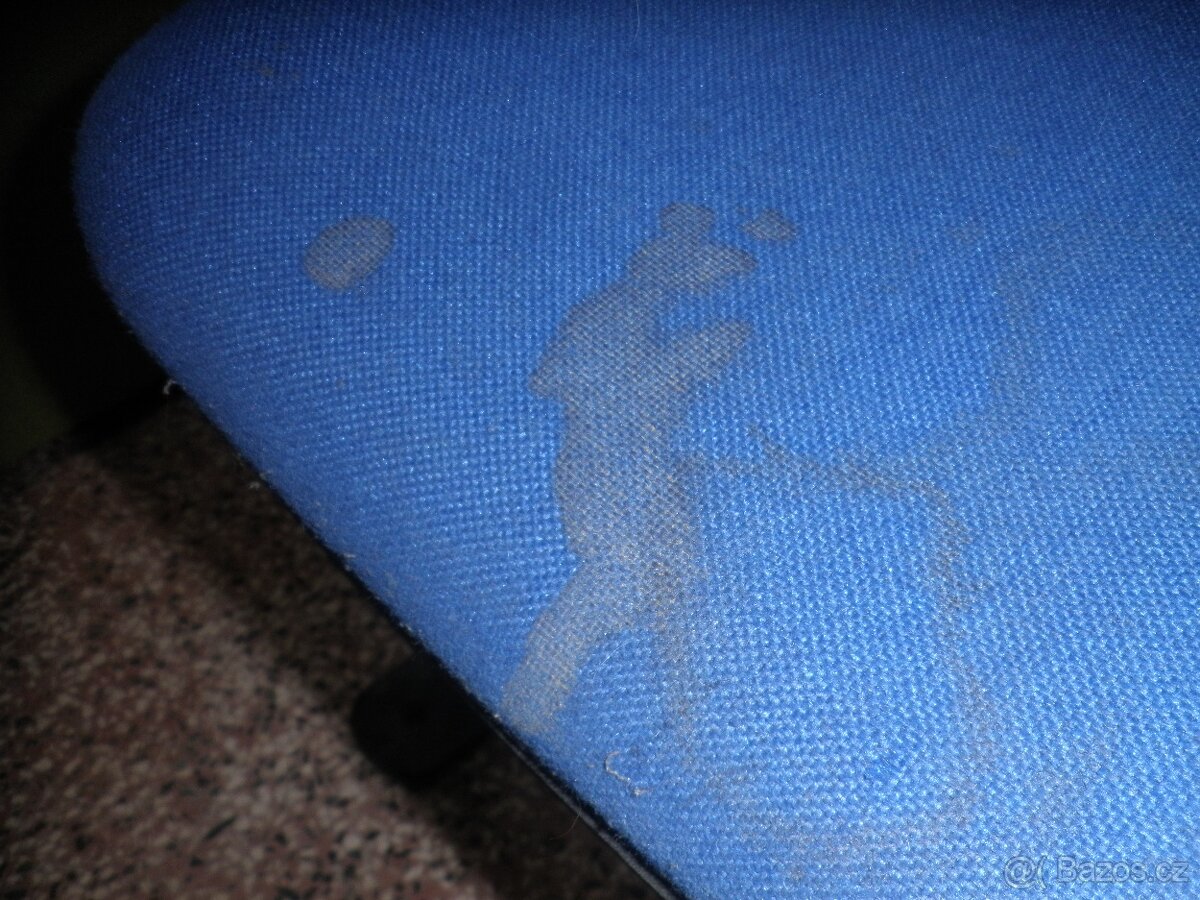 Čalouněné židle nebo sedačky na kovové tyči - 3 sedáky - 9