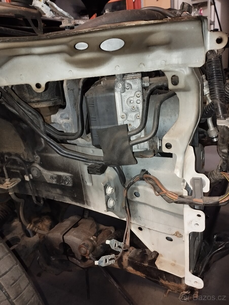 Mazda 6 GJ, výstuha předního nárazníku 52-070, nosník výřez - 9