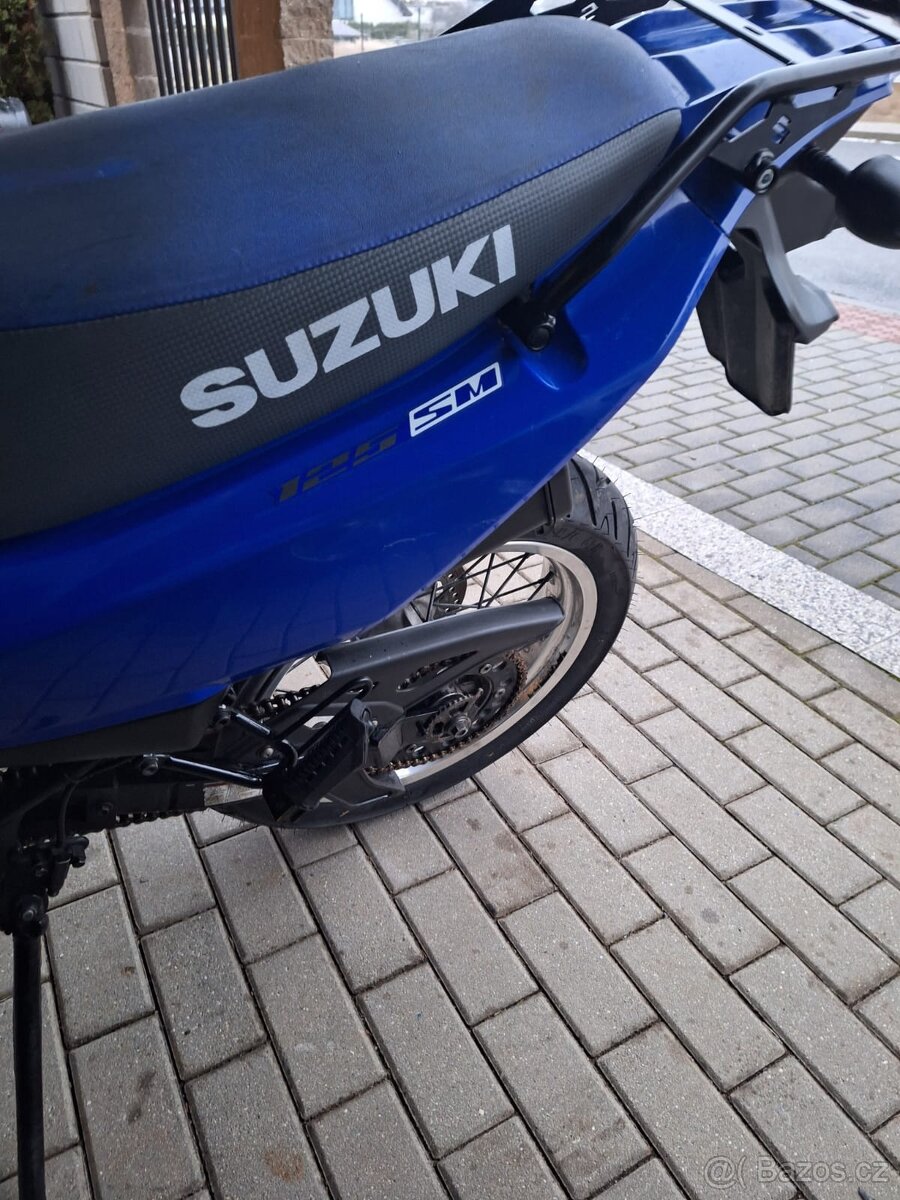 Suzuki DR 125 SM - 9