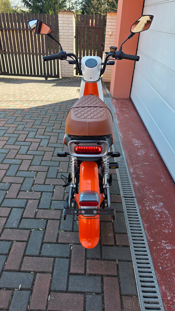 Elektroskútr RACCEWAY® E-BABETA® II - 9