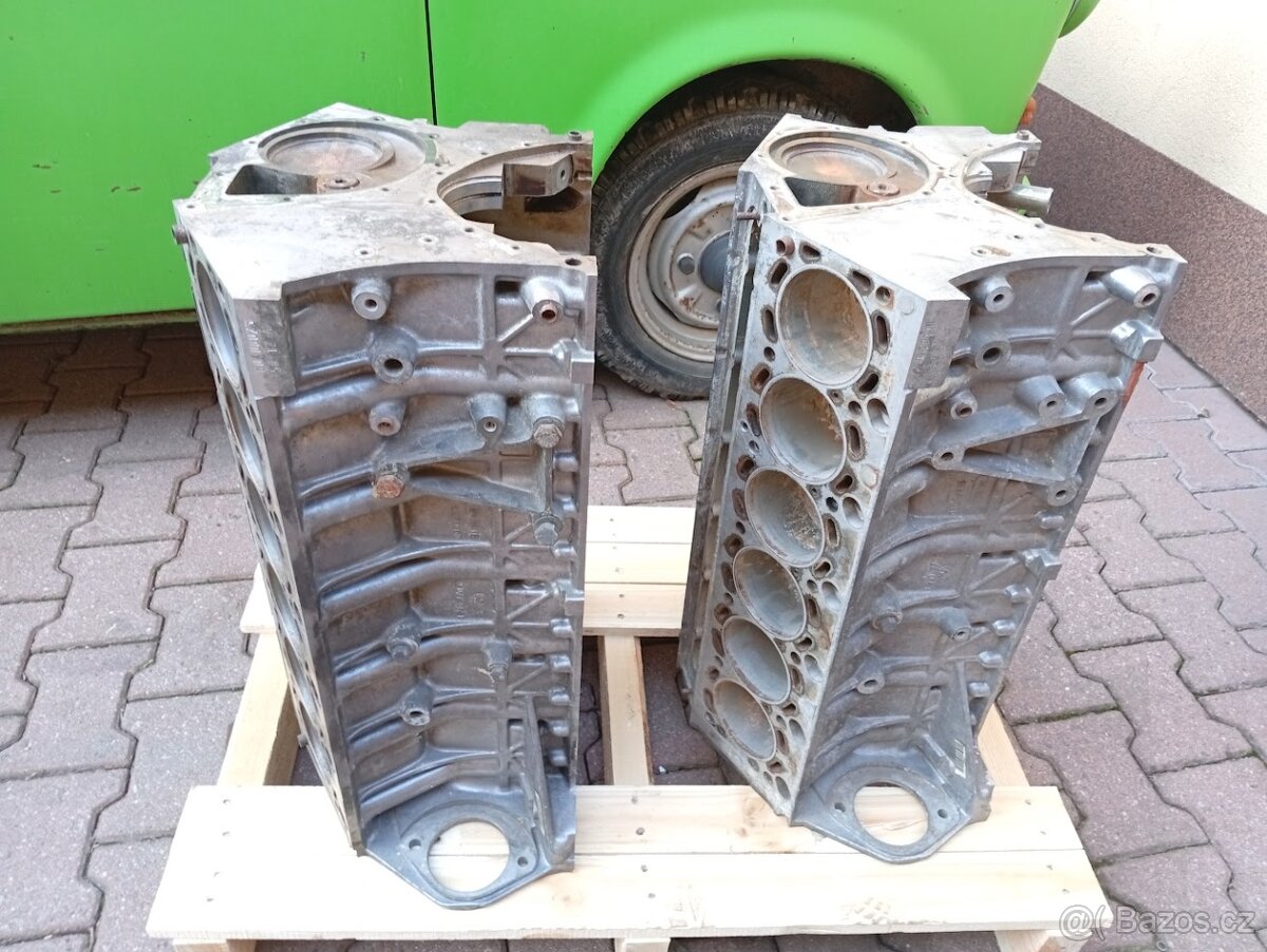 V12 blok - Top Gear stolek, BMW M70 E32 750iL, E31 850i - 9