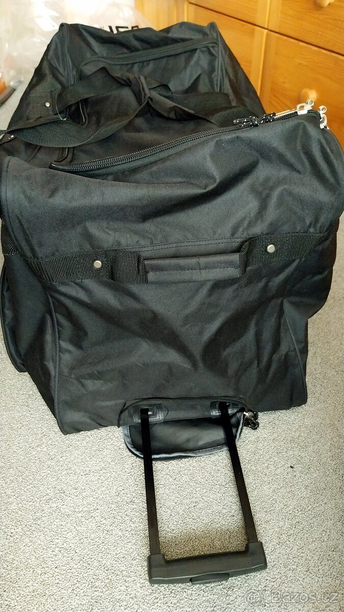 Hokejová výstroj kompletní vel.od 135 do 165 cm - 9