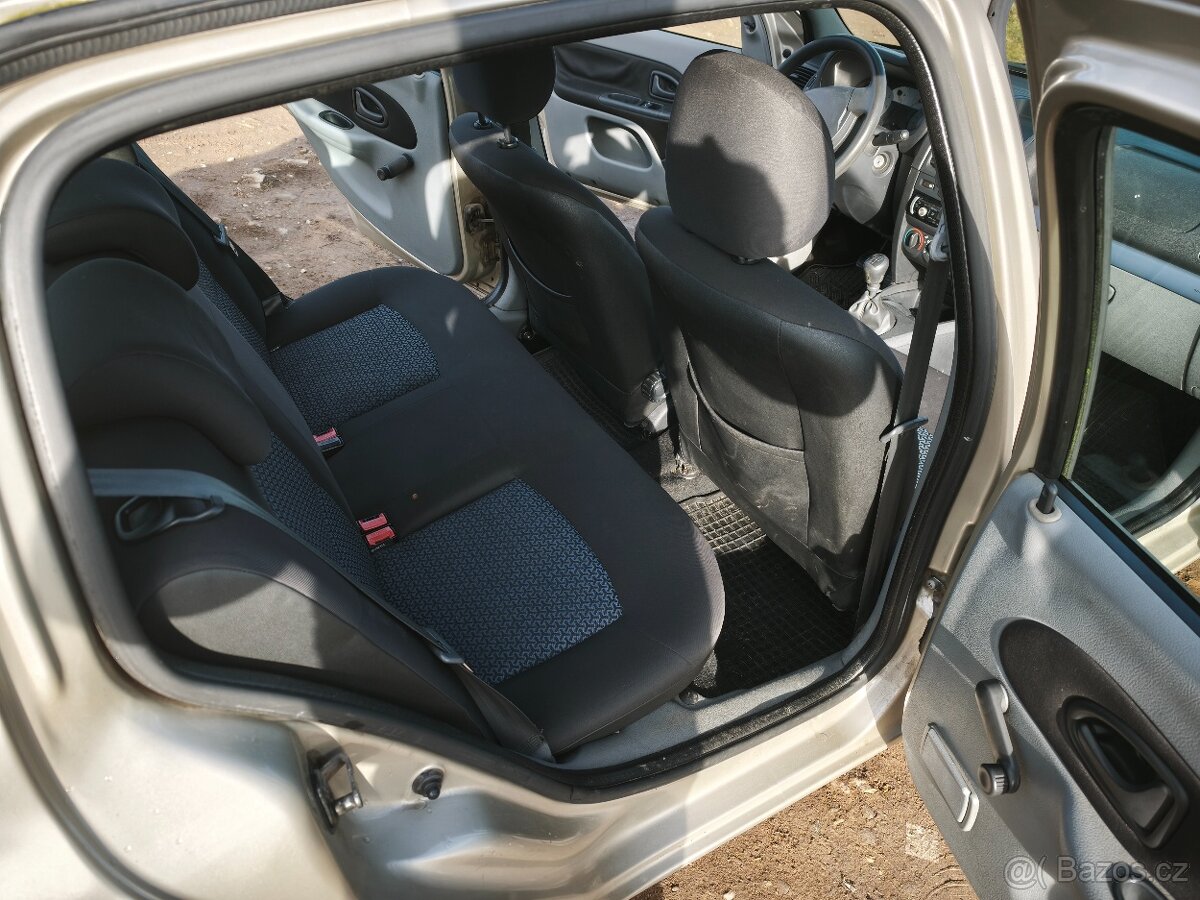 Renault Thalia 1.2 - 9