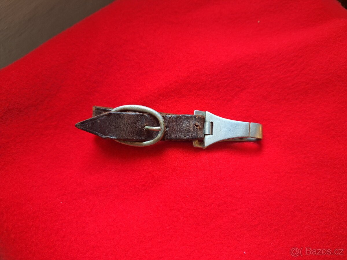 Starý vojenský materiál - 9