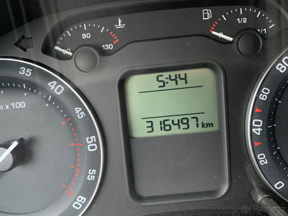 Prodám Škoda Octavia 2 r.v. 2004 - 9