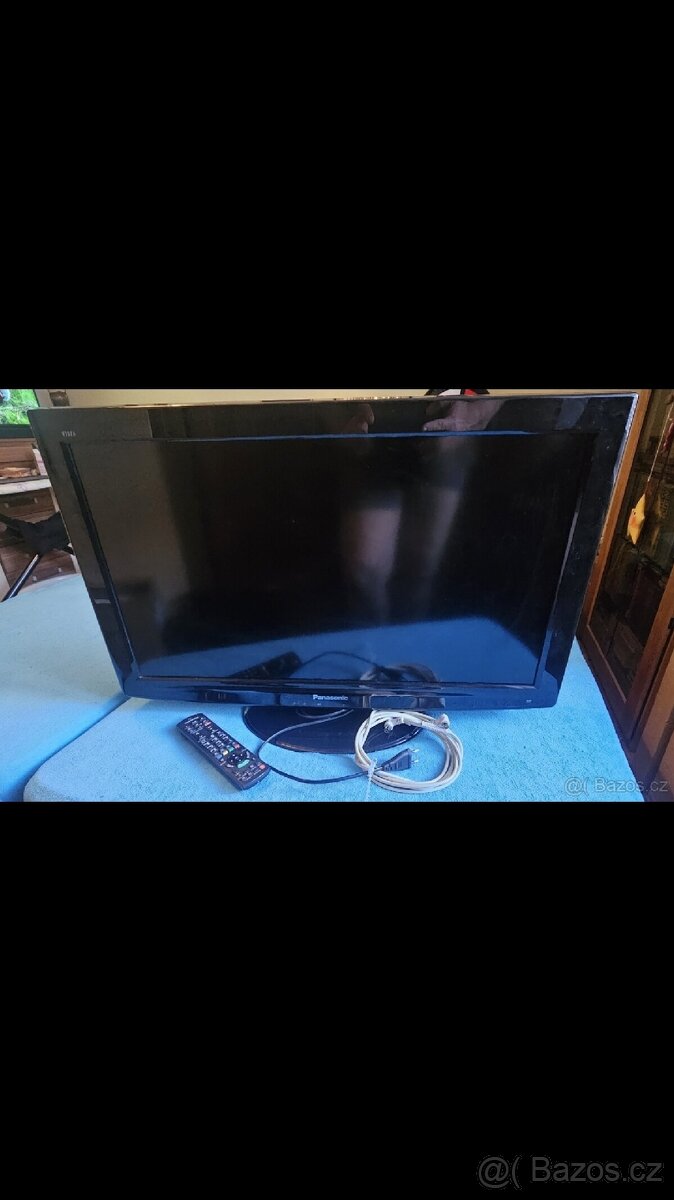 Televizory Panasonic plus dva set-top boxy - 9