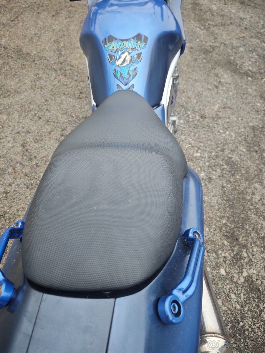 Suzuki 600 S - 9