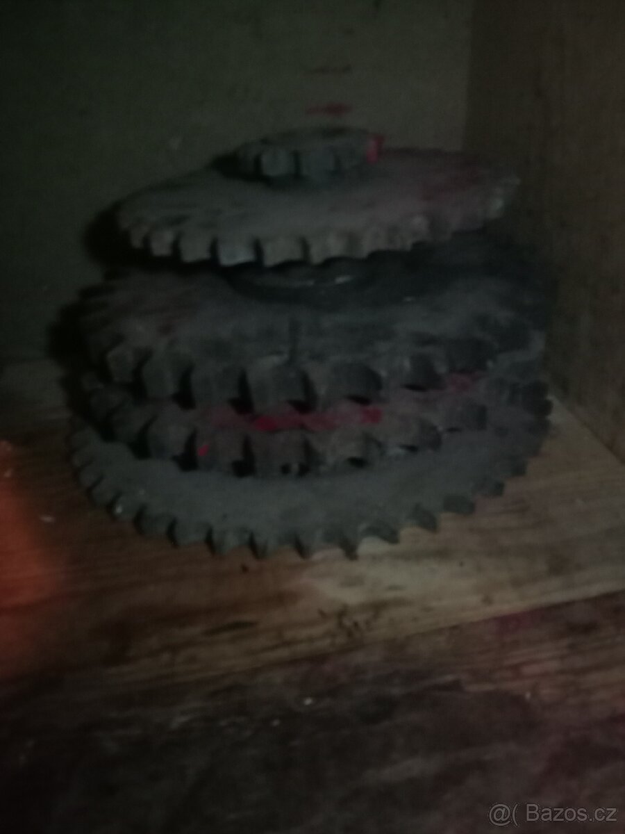 Lis na kulaté balíky - 9