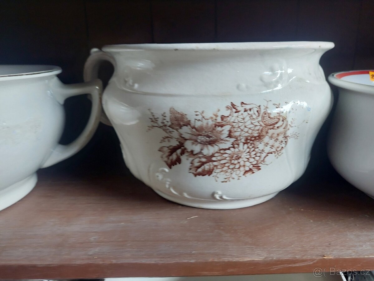 Starý PORCELANOVÝ Nočník - 9