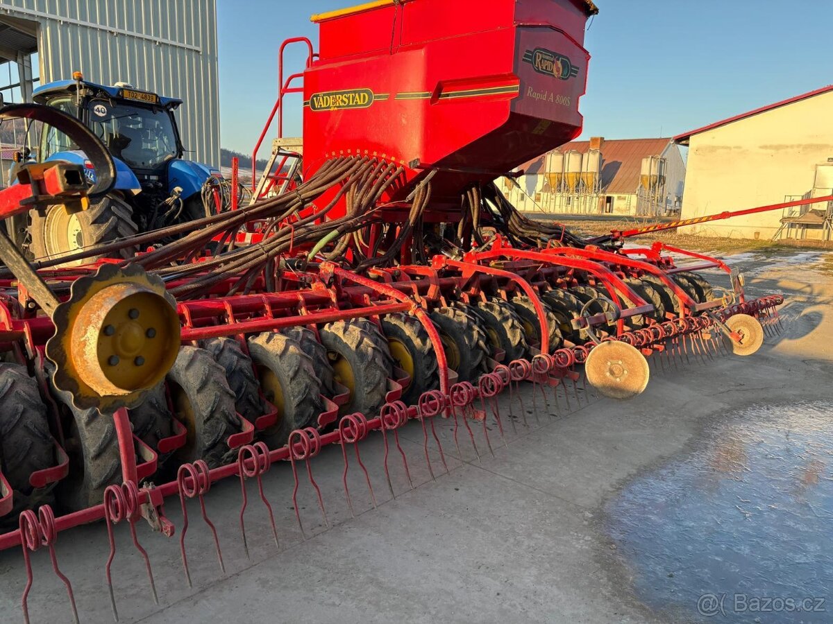 Secí stroj Väderstad Rapid - 9