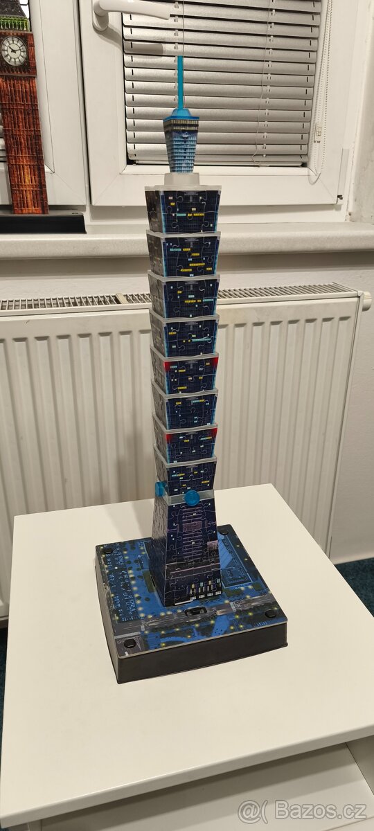 Ravensburger svítící 3D puzzle - 9