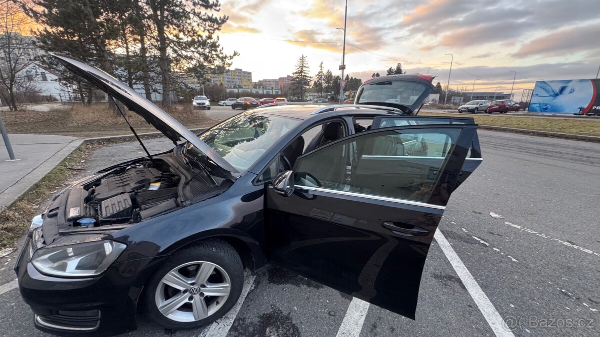 Volkswagen Golf VII 2.0 TDI 2017, výbava Highline - 9