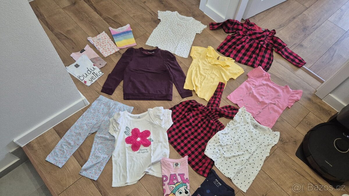 Balík oblečení pro holčičku velikost 122-128 - 9