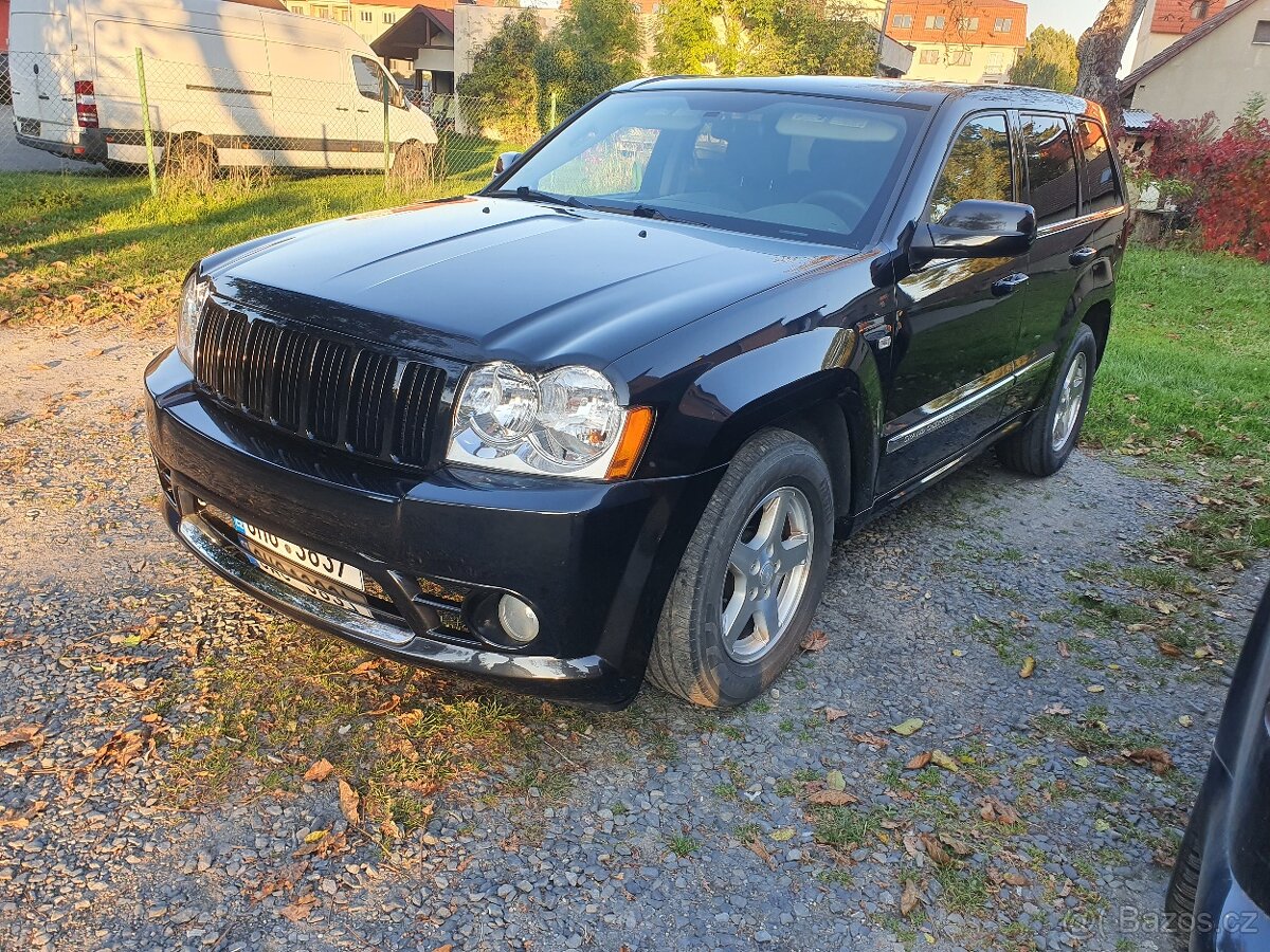 Jeep Grand Cherokee 5,7 Hemi SRT - 9