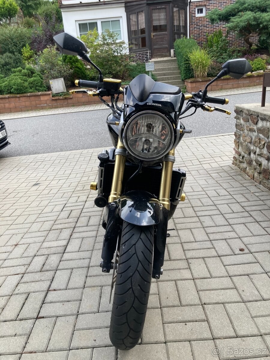 Honda CB 600F Hornet - 9