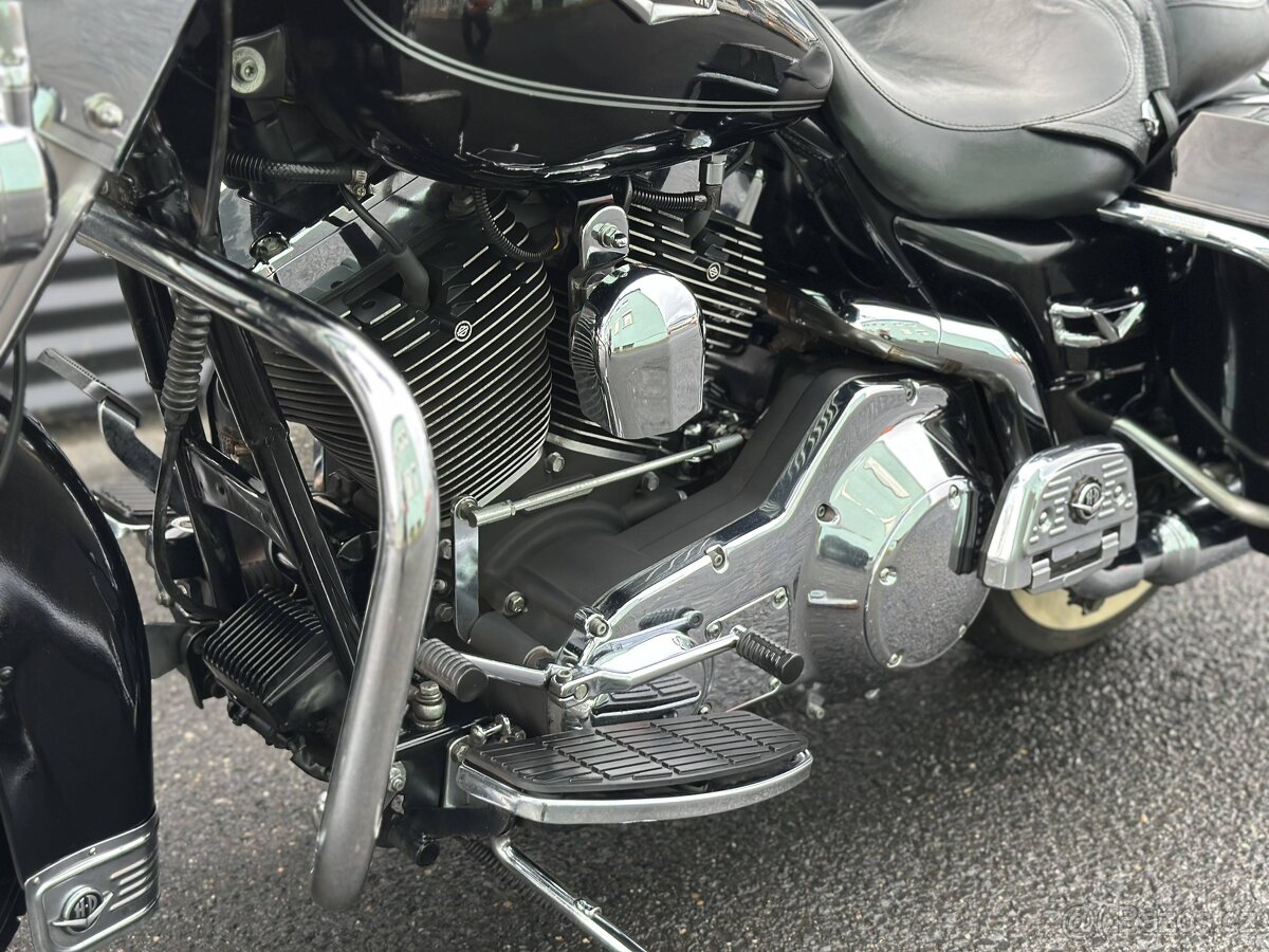 H-D Road King - 9