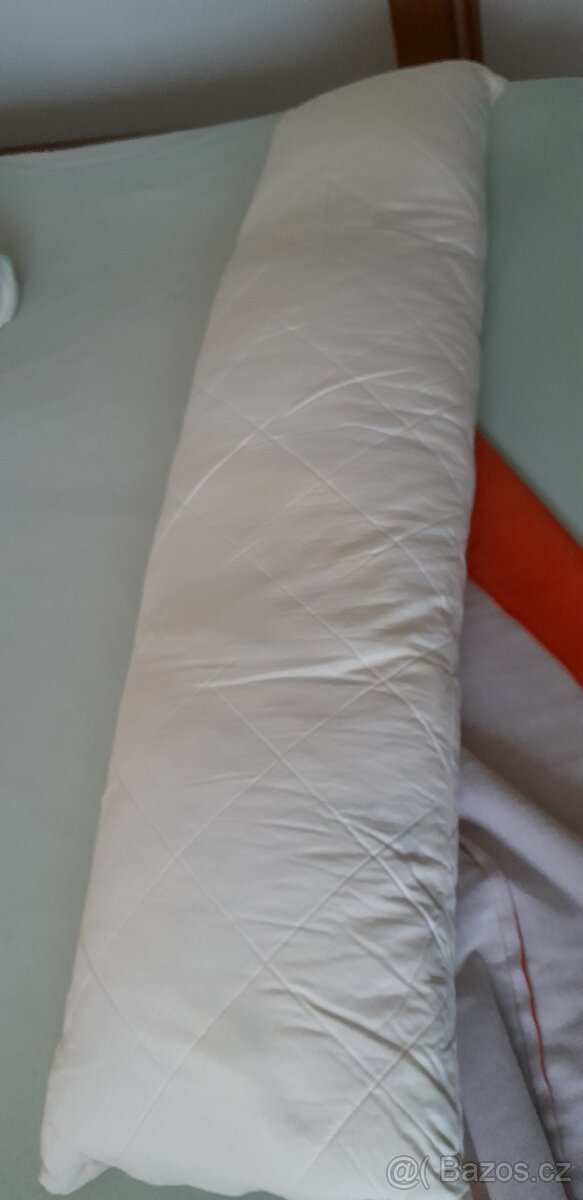 Podlouhlý/velký polštář - 9