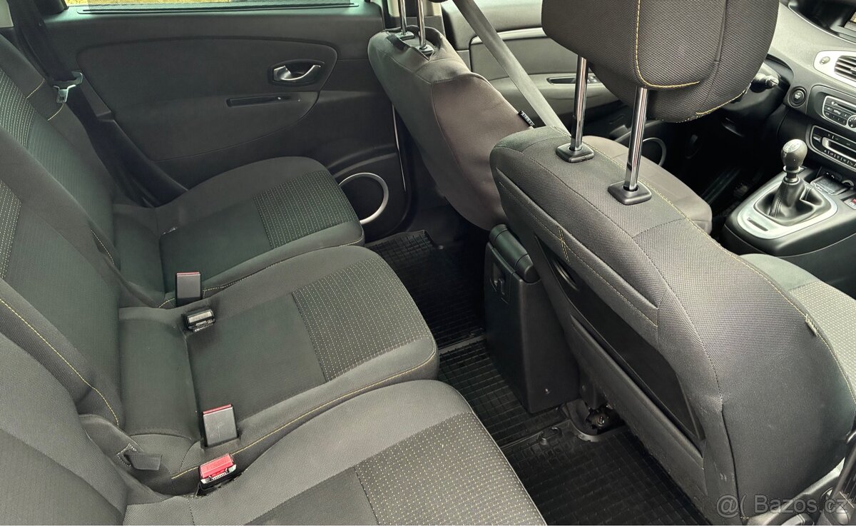 Renault Megane scenic - 9