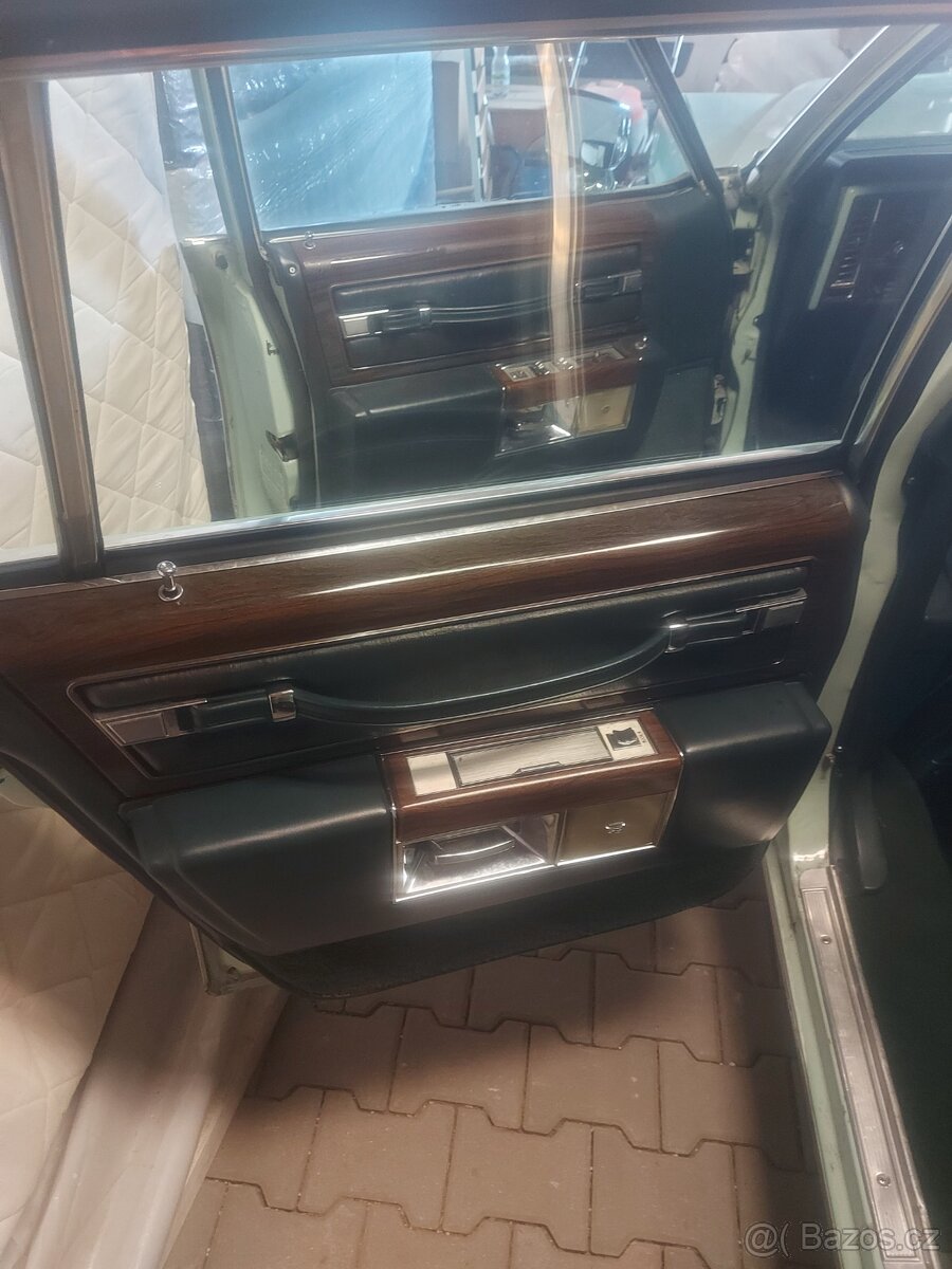 Cadillac sedan deville - 9