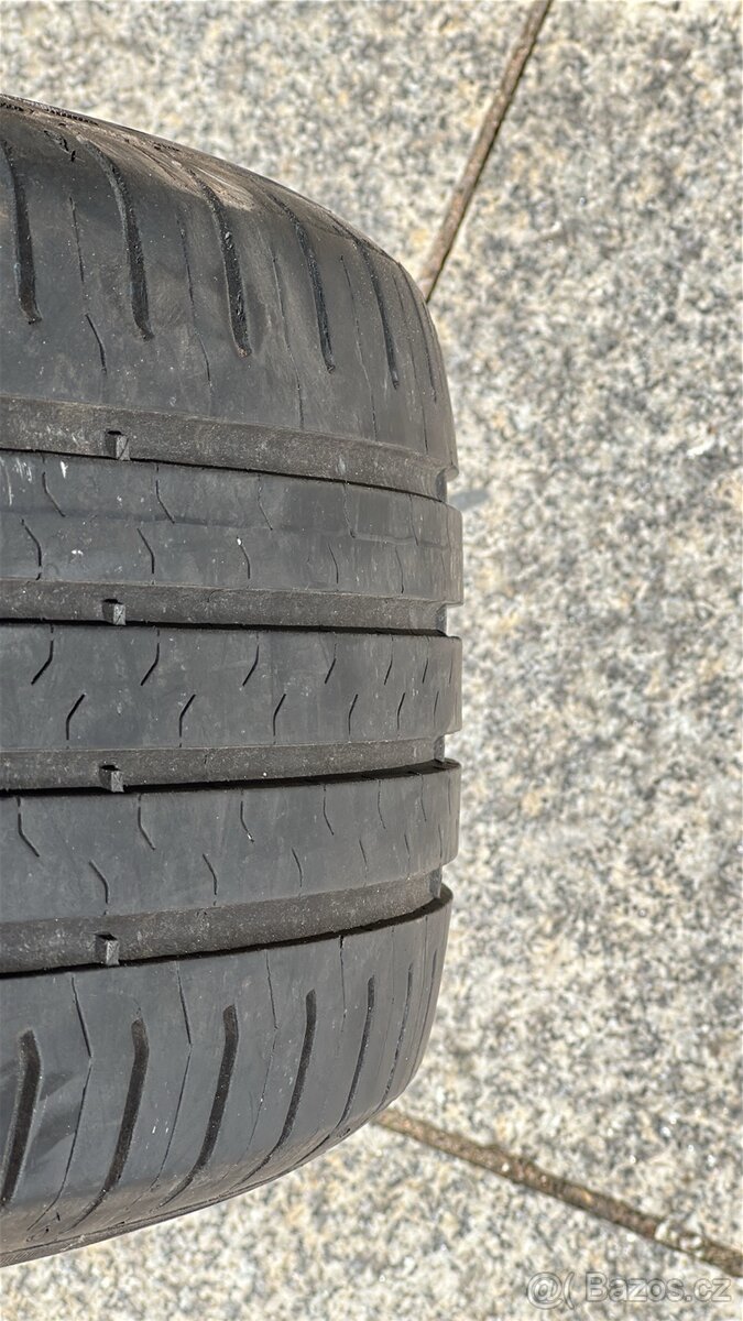 205/55 R16 CONTINENTAL - 9