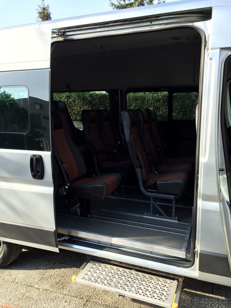 NAKLADNI a MINIBUS TAXI - Praha - 9