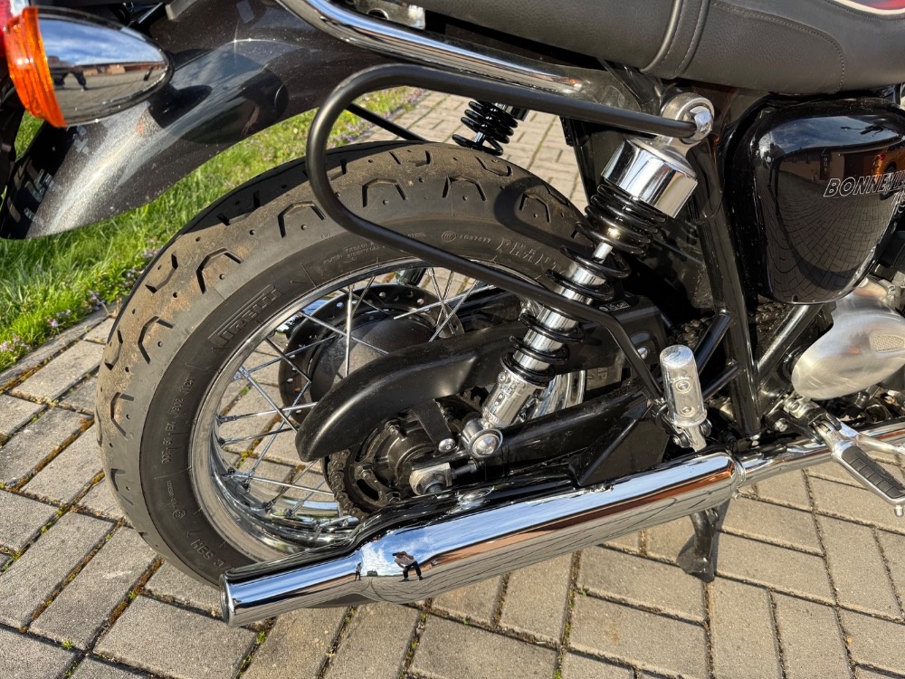 Triumph Bonneville T120 1.majitel 12tKm Navi - 9