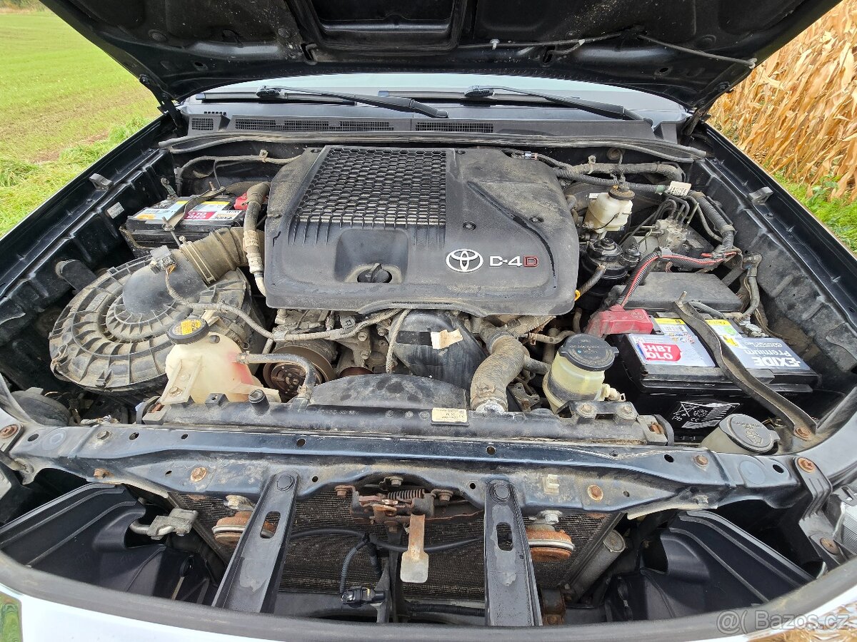 Toyota Hilux 3.0 D4D 4x4 - 9