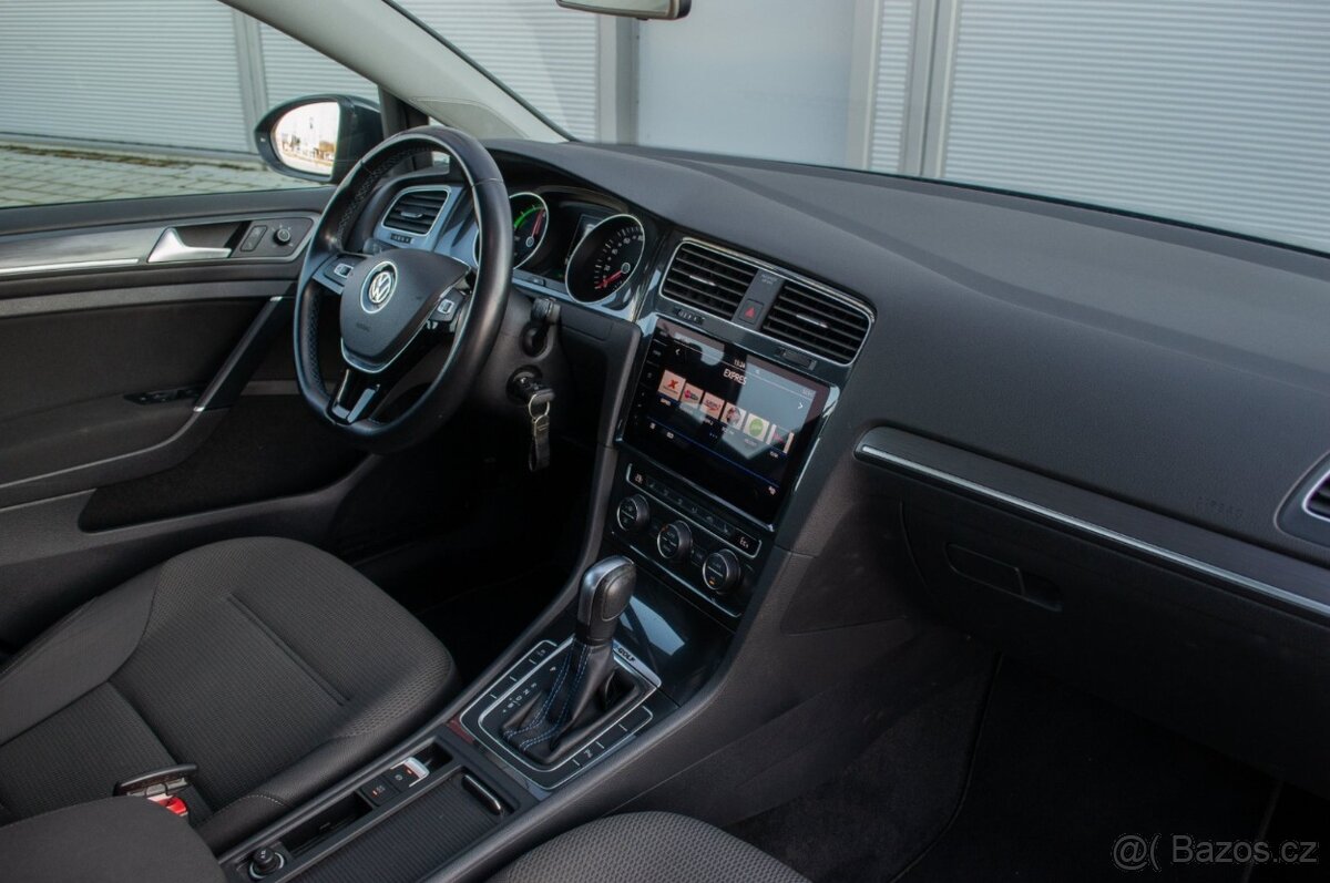 Volkswagen E- Golf Comfortline 2019 - 9