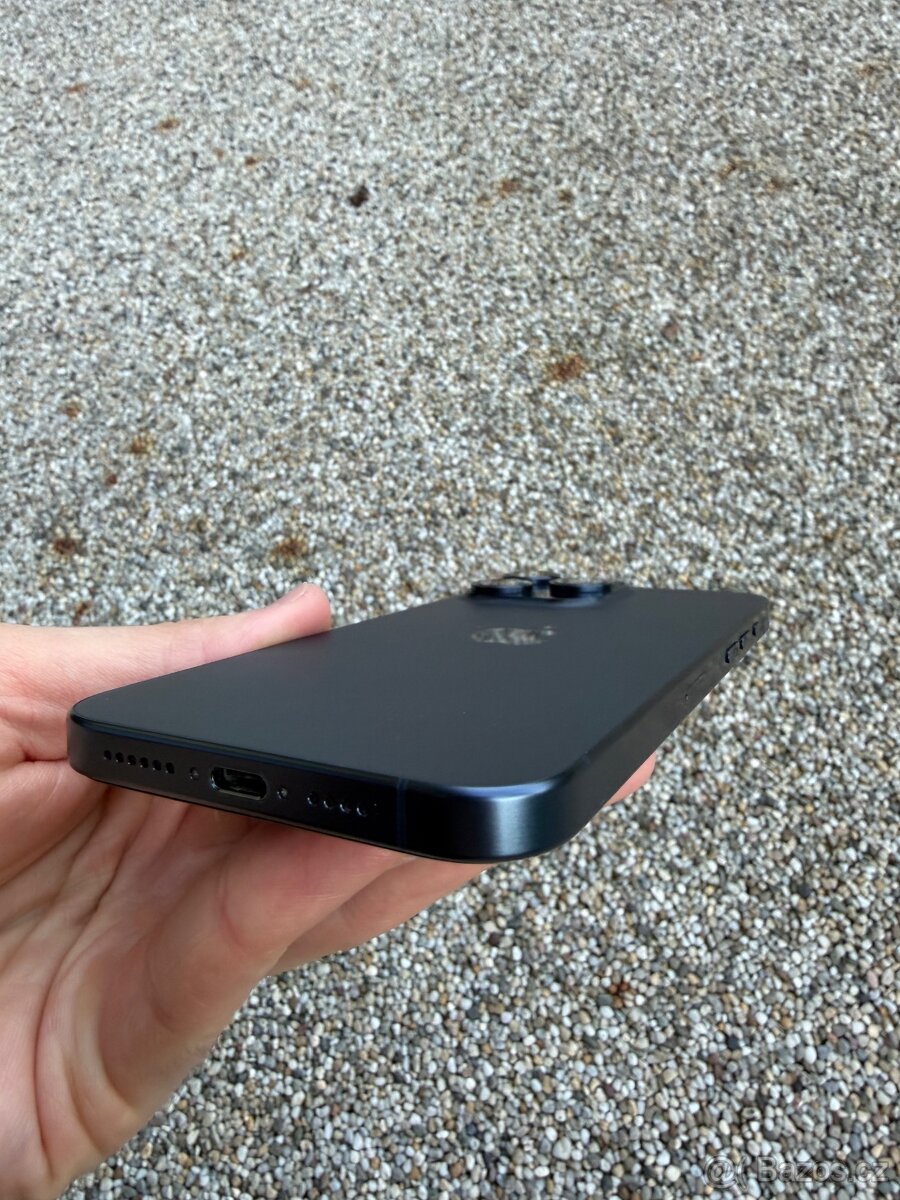 IPhone 15 pro Max - baterie 100% - 9