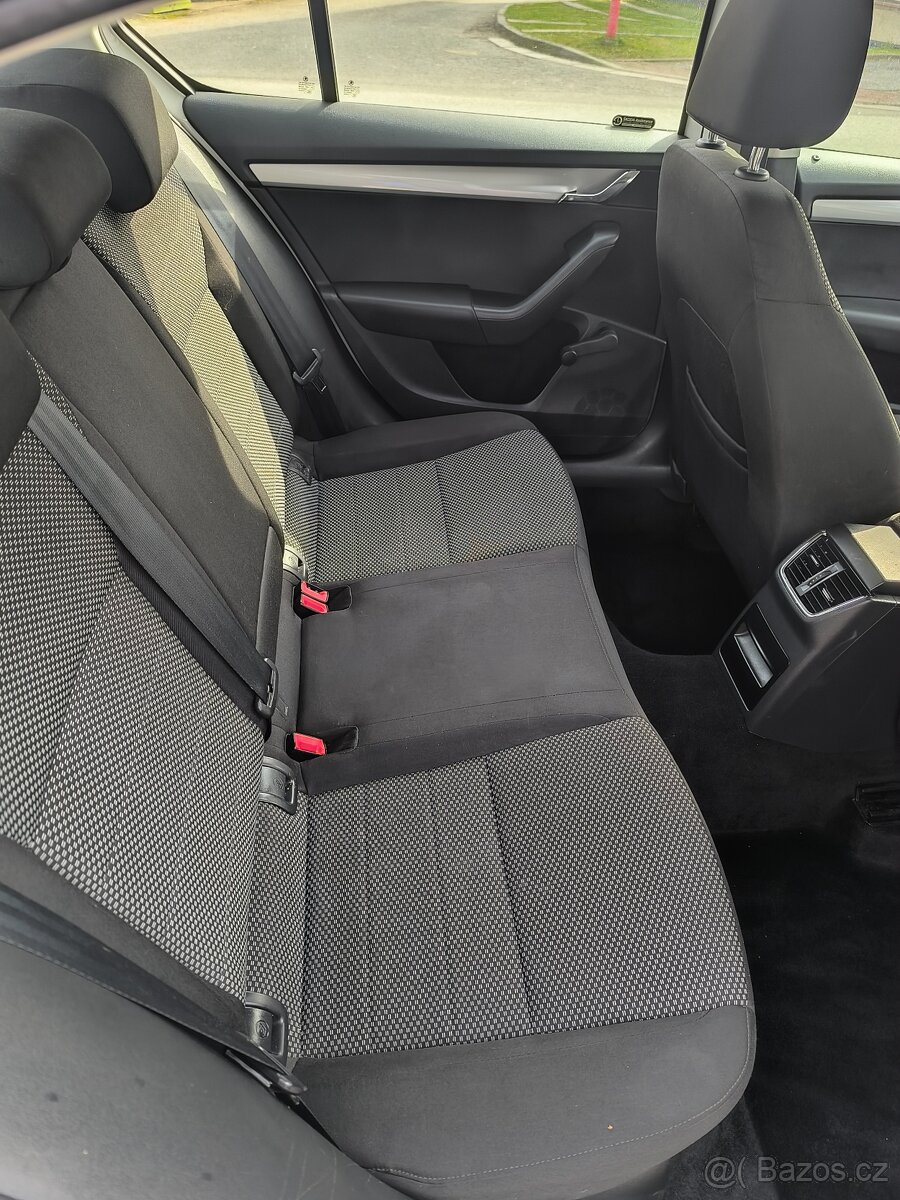 Škoda Octavia 3 1, 2 TSI 80509 km - 9