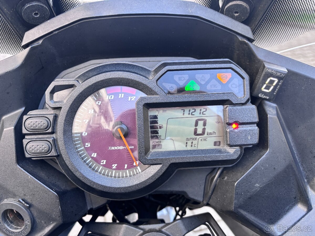 Kawasaki Versys 1000 - 9