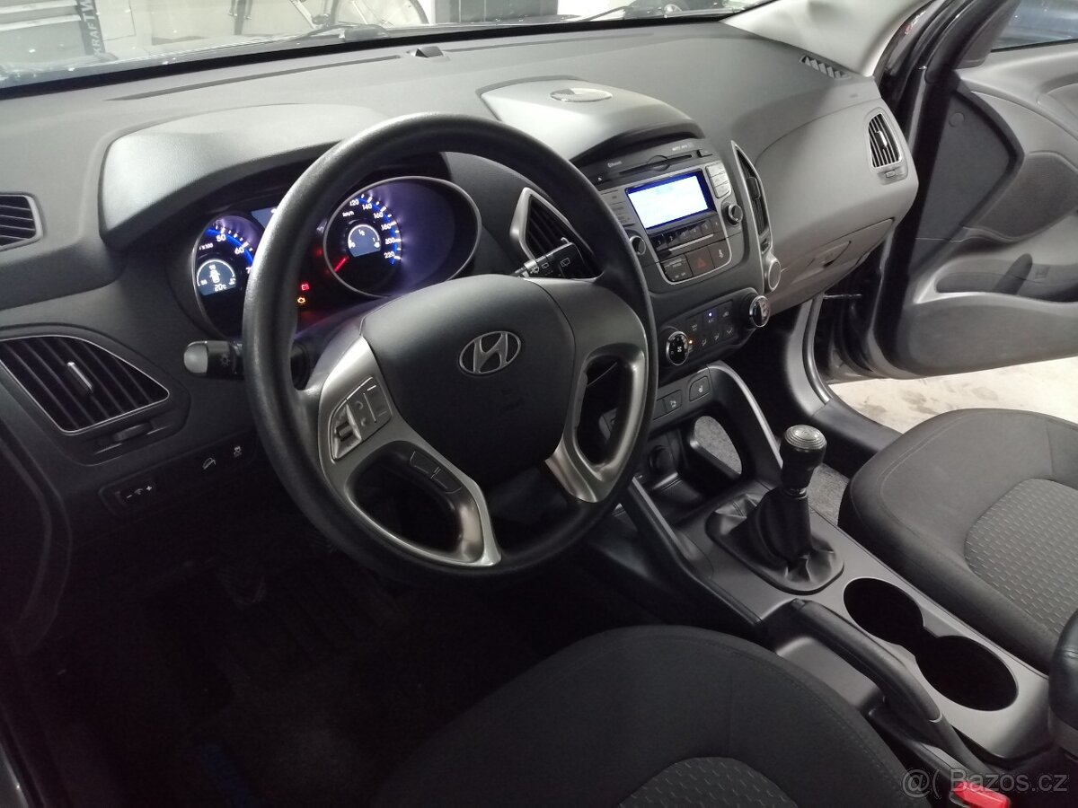 Hyundai ix35 - 2,0 benzín jen 49500km - 9