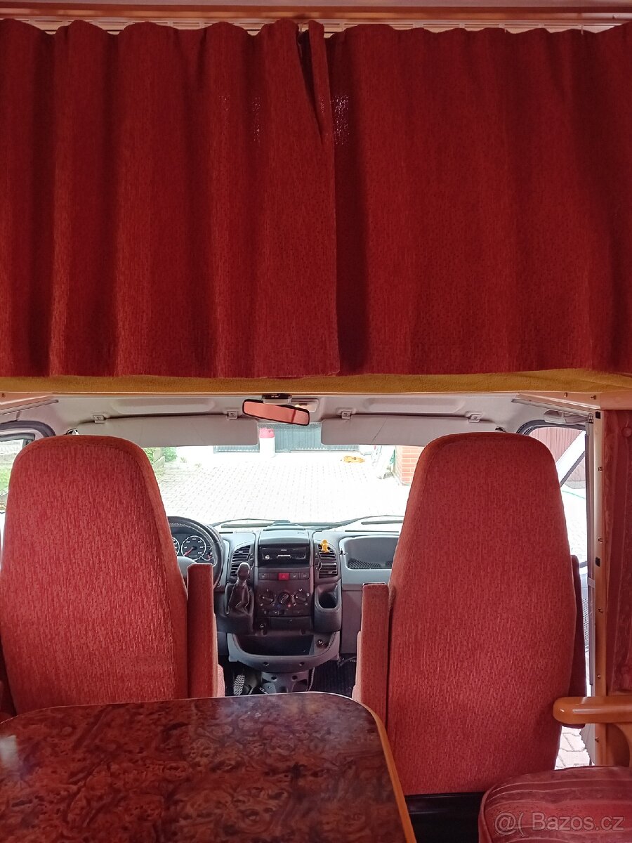 OBYTNÉ AUTO - 9