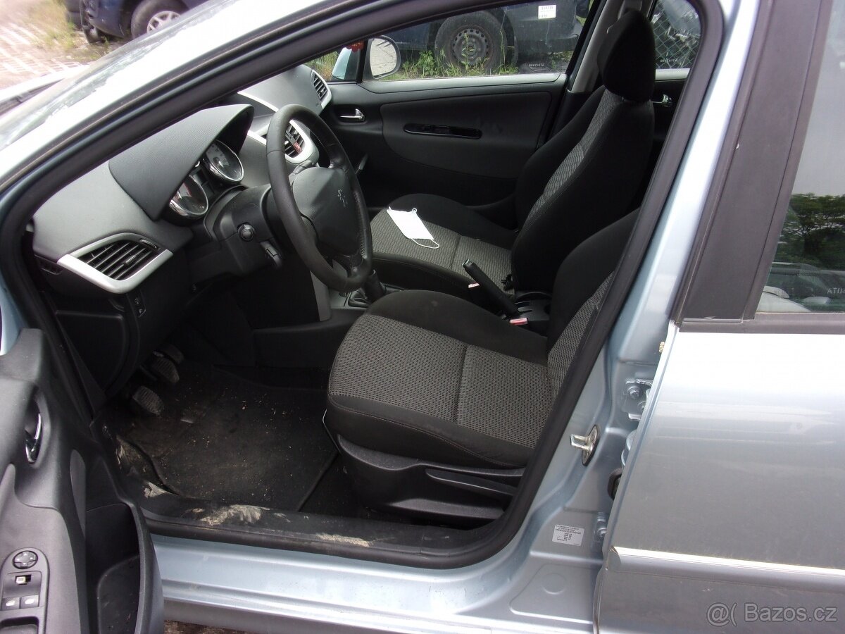 Peugeot 207 1,4 HDi - 9