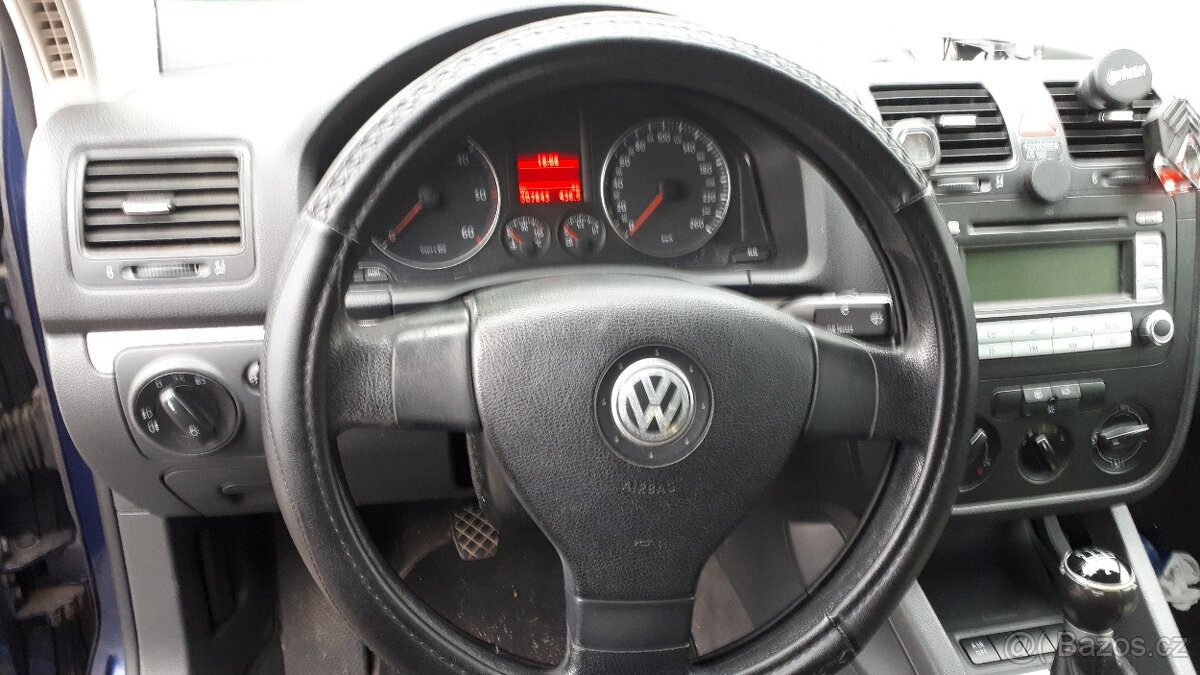 Volkswagen Jetta 1.9Tdi 77kw - 9