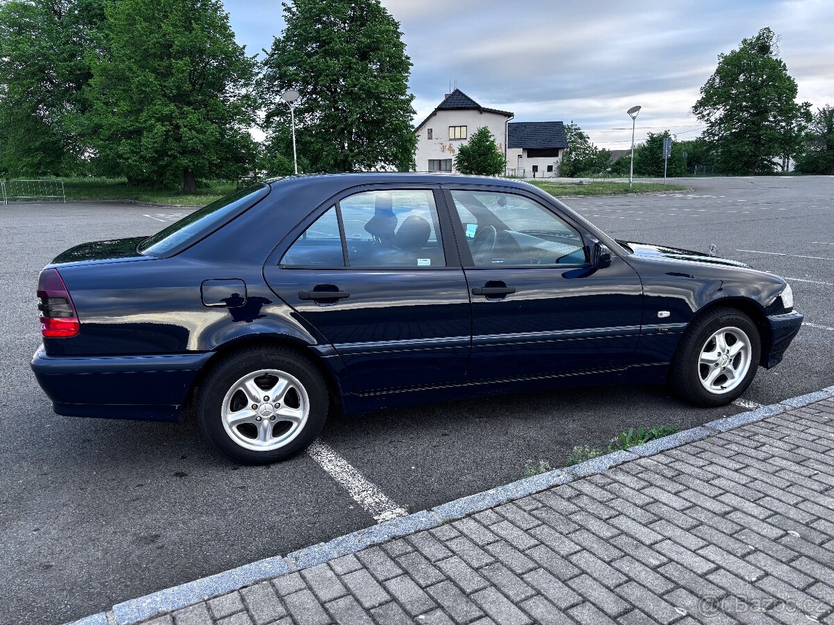Prodám krásný Mercedes w202 - 9