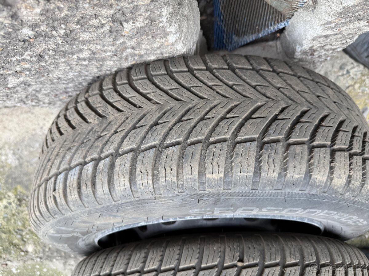 Zimní sada BMW - 5x120 - 195/65/15 vzorek 7,5mm - 9