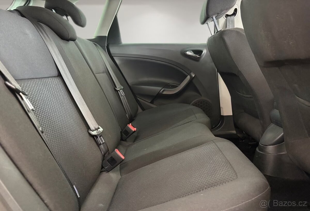 Seat Ibiza ST 1.4i 15oPS FR Aut BiXen Tažn AL AAC Výhř 11/12 - 9