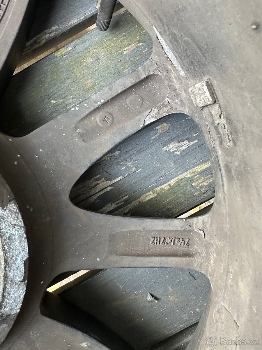 Alu kola AEZ 5x112 R17 - 9