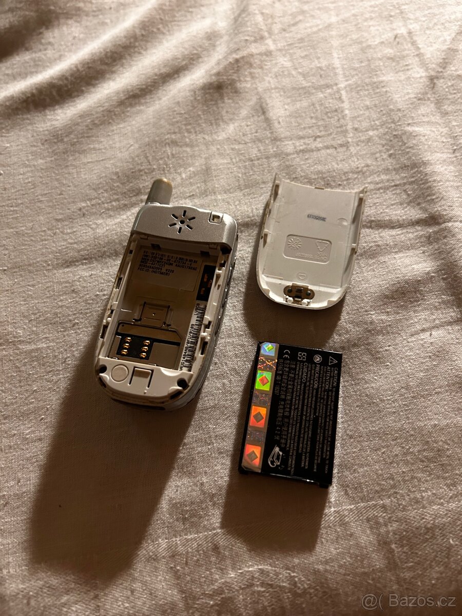 Sada Vintage Telefonů - 9