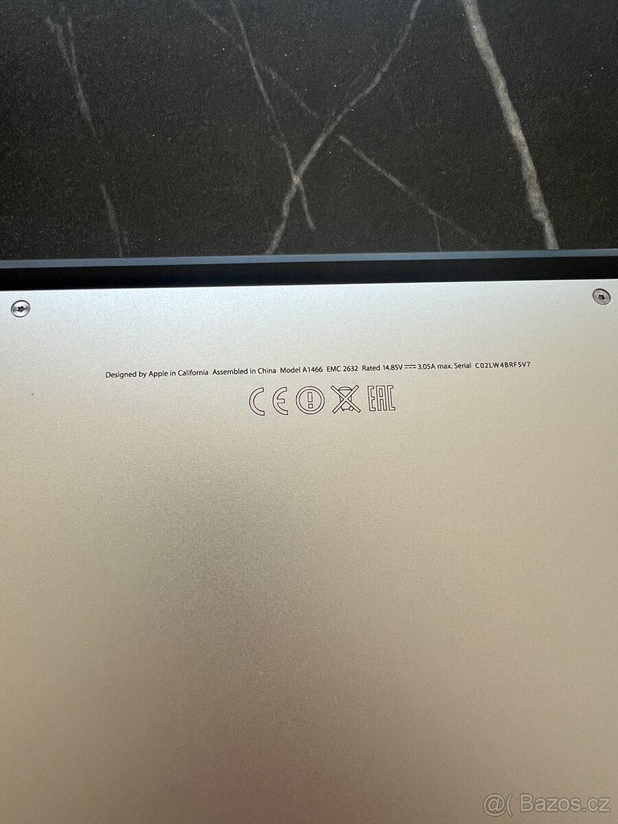 Apple MacBook Air 13" i5 - 9