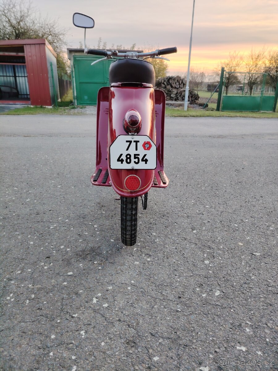 Jawa 555 deluxe s TP - 9