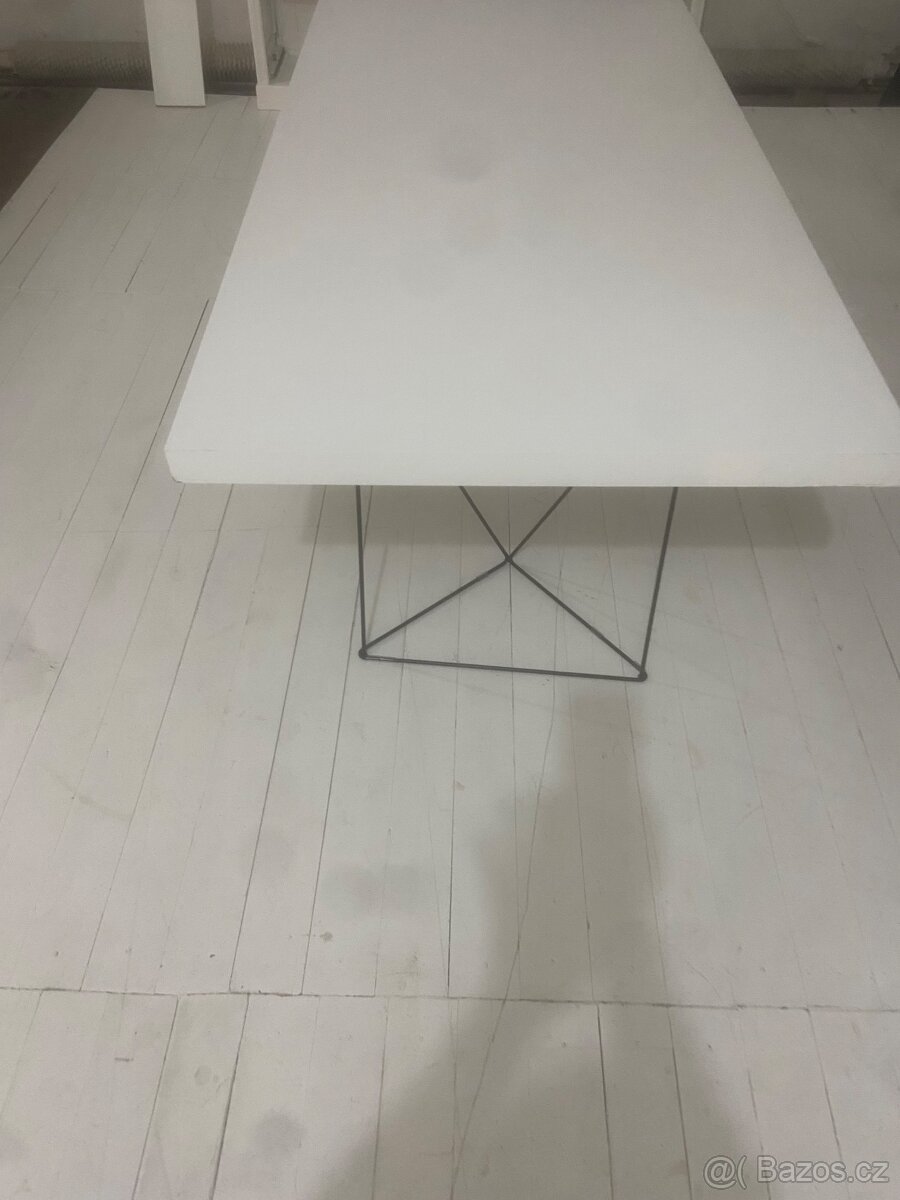 Designový luxusní stůl - 9