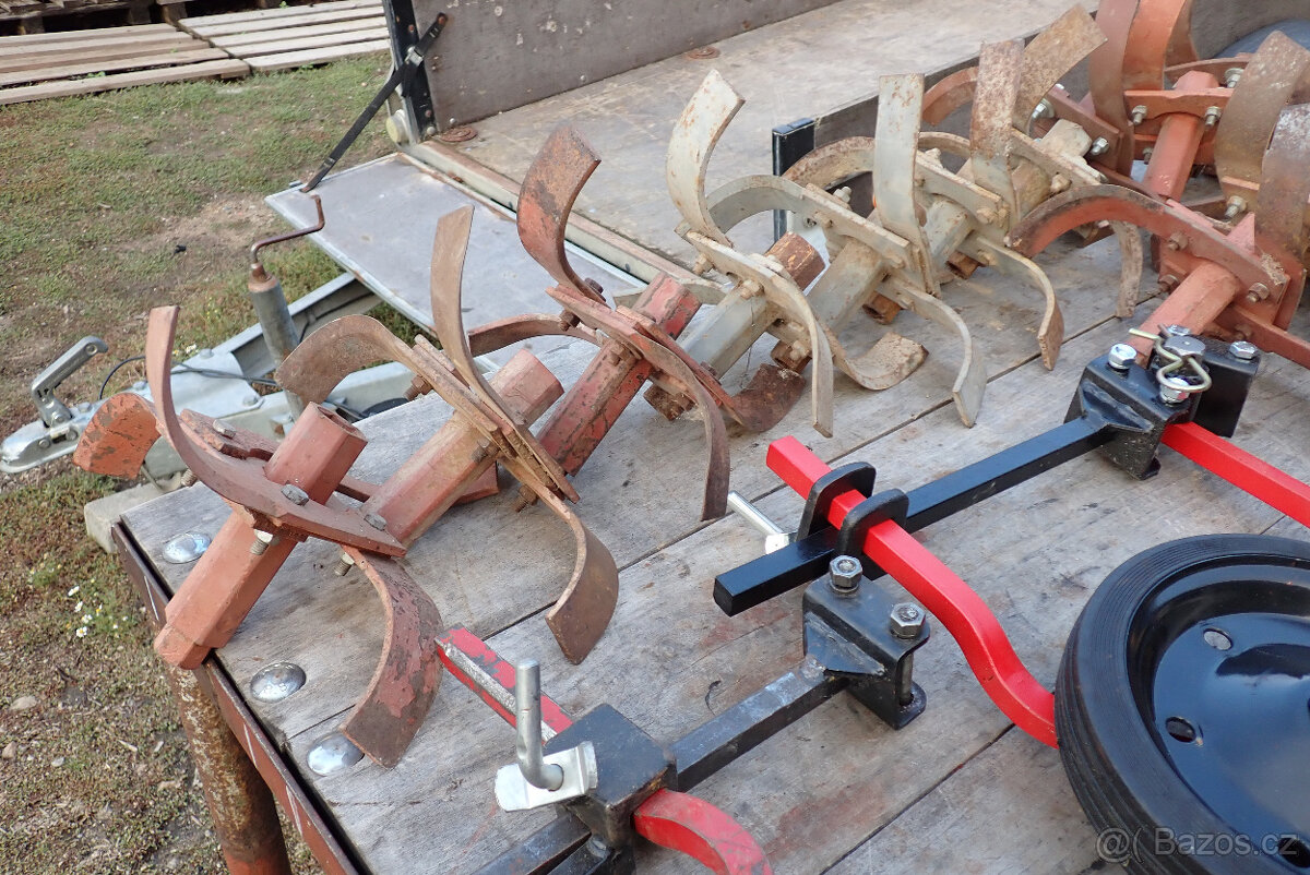 vari - rotační kypřič / rotavátor kopinatý+brzdící radlička - 9