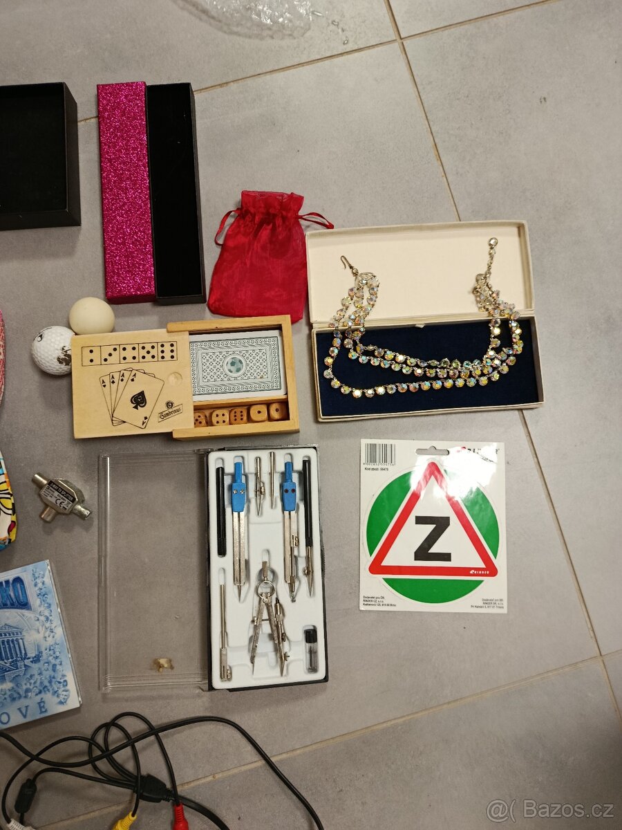 Mix věcí do domácnosti za celkem 60 Kč - 9