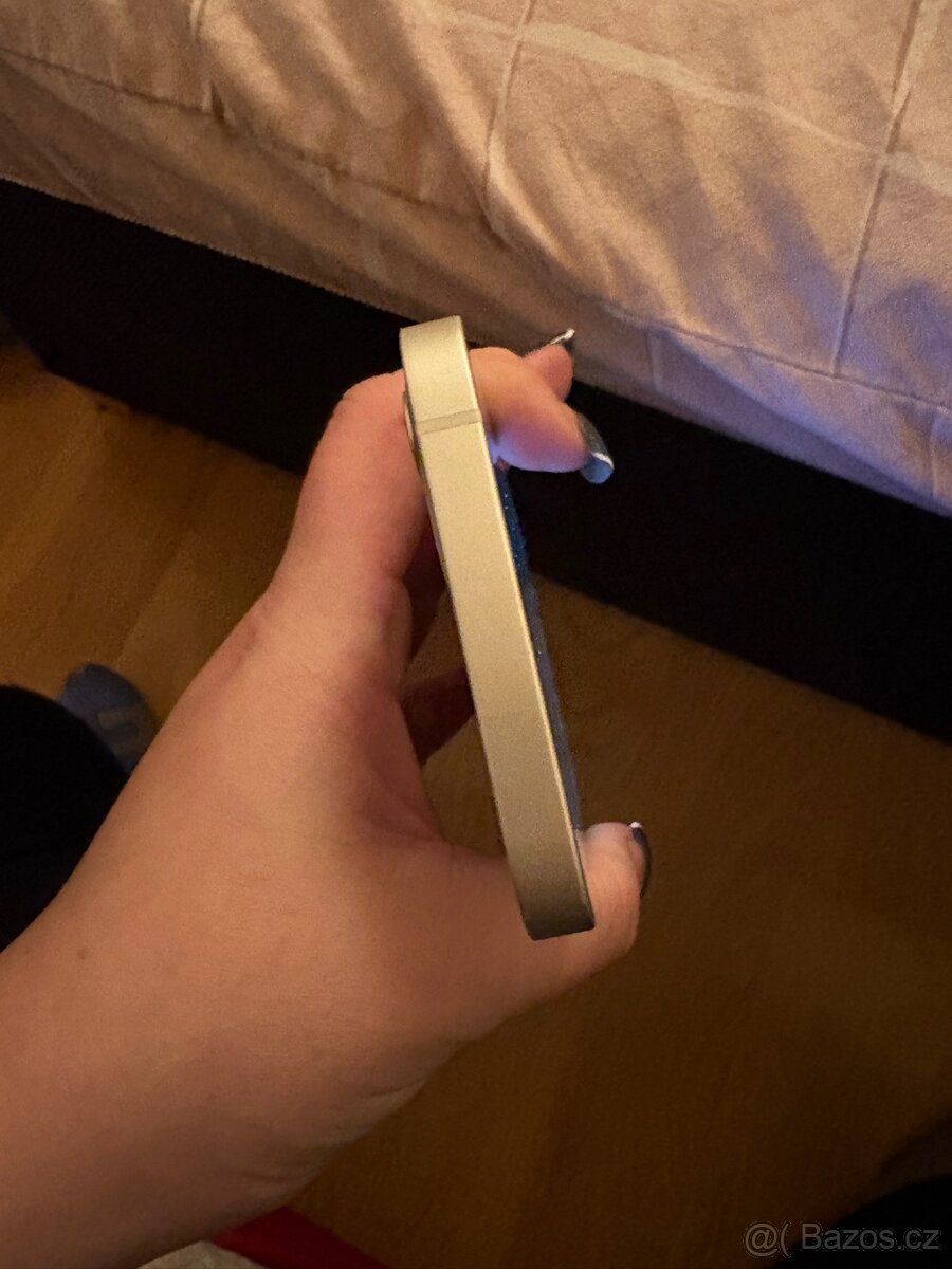 🍎 iPhone 12 🍎 - 9