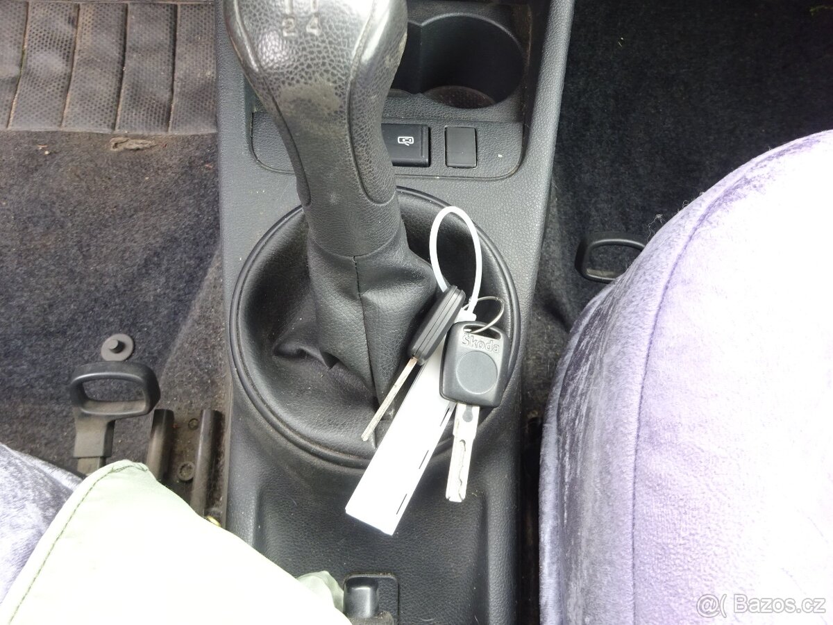 Škoda Fabia 1.2i Combi r.v.2009 1.Majitel stk:5/2026 - 9
